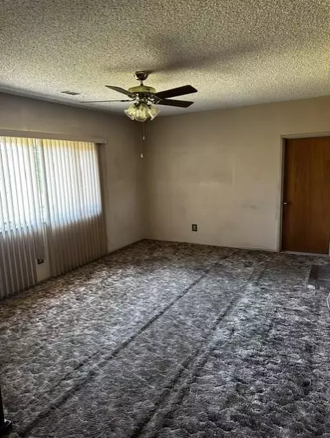 Living - 1608 Thorsen Ave, Modesto, CA 95355 photo 1 of 2