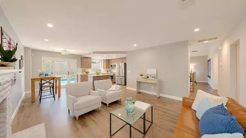 Living - 120 Cedar Mountain Dr, Tracy, CA 95376 photo 5 of 6