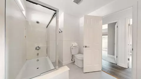Bath - 120 Cedar Mountain Dr, Tracy, CA 95376 photo 5 of 5
