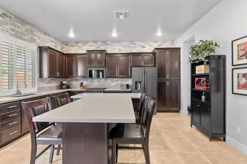 Kitchen - 784 Aparicio Way, Galt, CA 95632 photo 1 of 6