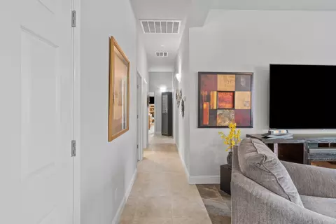 Entry Way - 784 Aparicio Way, Galt, CA 95632 photo 6 of 8