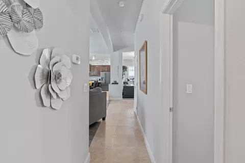 Entry Way - 784 Aparicio Way, Galt, CA 95632 photo 7 of 8
