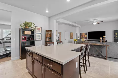 Kitchen - 784 Aparicio Way, Galt, CA 95632 photo 4 of 6