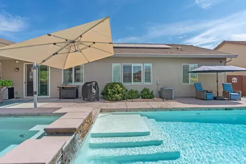 Exterior - 784 Aparicio Way, Galt, CA 95632 photo 13 of 14
