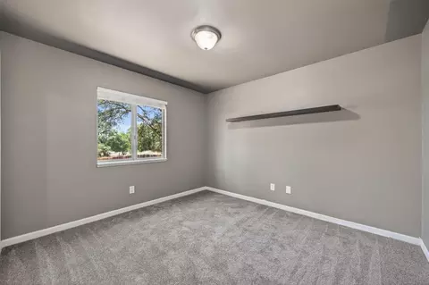 Bedroom - 1627 Gerry Ct, Auburn, CA 95603 photo 5 of 6