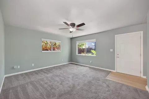 Living - 1627 Gerry Ct, Auburn, CA 95603 photo 2 of 3