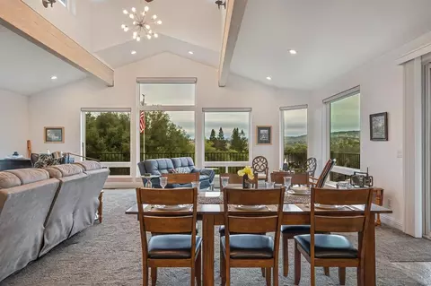Dining - 7357 Ridge Rd, Newcastle, CA 95658 photo 2 of 6