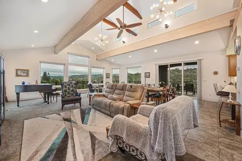 Living - 7357 Ridge Rd, Newcastle, CA 95658 photo 1 of 10