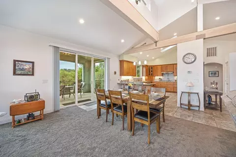 Dining - 7357 Ridge Rd, Newcastle, CA 95658 photo 4 of 6