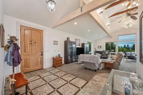Entry Way - 7357 Ridge Rd, Newcastle, CA 95658 photo 3 of 9