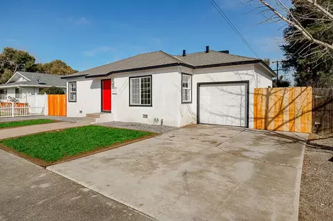 Exterior - 921 W 4th St, Ripon, CA 95366 photo 1 of 3