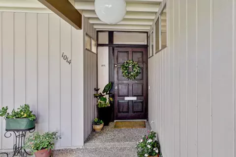 Entry Way - 1014 Radcliffe Dr, Davis, CA 95616 photo 1 of 3