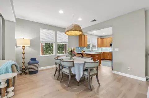 Dining - 933 Campfire Cir, Rocklin, CA 95765 photo 1 of 1