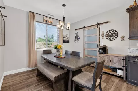Dining - 897 Gunnison Dr, Madera, CA 93638 photo 1 of 2
