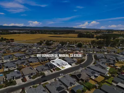 View/Area - 897 Gunnison Dr, Madera, CA 93638 photo 6 of 11