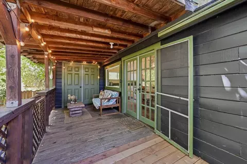 Exterior - 623 Brighton St, Grass Valley, CA 95945 photo 5 of 10