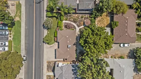 View/Area - 158 E Coolidge Ave, Modesto, CA 95350 photo 2 of 7