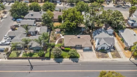 View/Area - 158 E Coolidge Ave, Modesto, CA 95350 photo 3 of 7