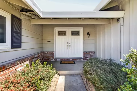 Entry Way - 4500 Longhorn St, Carmichael, CA 95608 photo 1 of 5