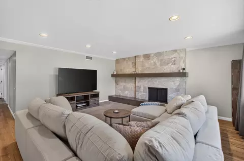 Living - 4500 Longhorn St, Carmichael, CA 95608 photo 4 of 6