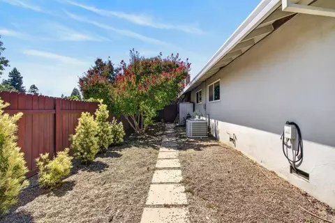 Exterior - 4500 Longhorn St, Carmichael, CA 95608 photo 11 of 12