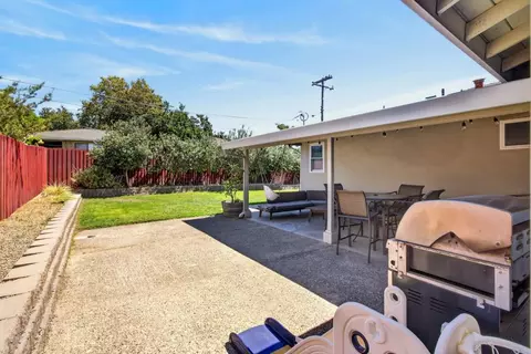 Exterior - 4500 Longhorn St, Carmichael, CA 95608 photo 7 of 12