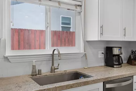 Kitchen - 4500 Longhorn St, Carmichael, CA 95608 photo 5 of 6
