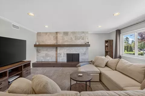 Living - 4500 Longhorn St, Carmichael, CA 95608 photo 5 of 6