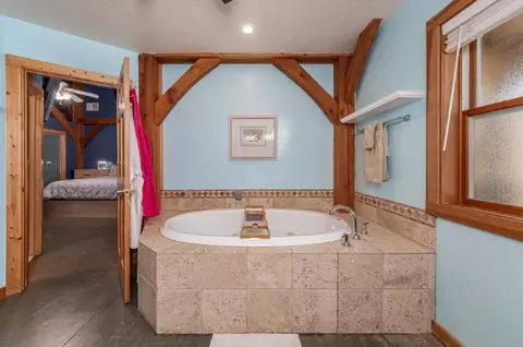 Bath - 1343 Oak Cir, Arnold, CA 95223 photo 9 of 9