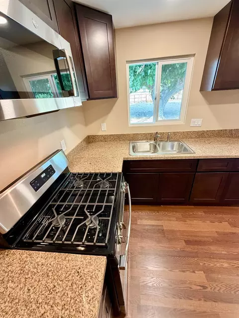 Kitchen - 1117 Manor Dr, Modesto, CA 95351 photo 2 of 4