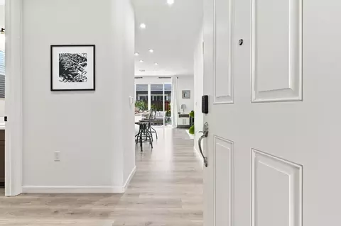 Entry Way - 547 Estancia St, Lathrop, CA 95330 photo 1 of 4