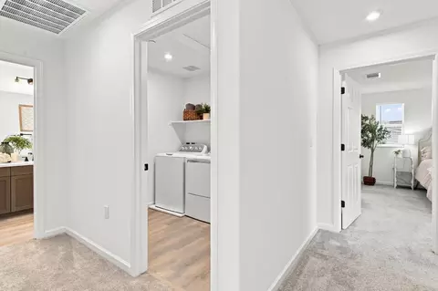 Entry Way - 547 Estancia St, Lathrop, CA 95330 photo 4 of 4