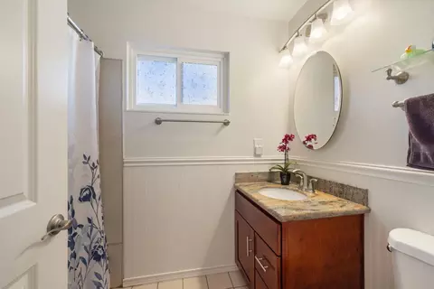 Bath - 2420 Temple Dr, Davis, CA 95618 photo 1 of 2