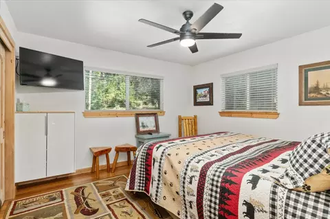 Bedroom - 2381 Moran Rd, Arnold, CA 95223 photo 1 of 3