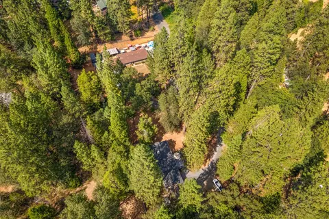 View/Area - 3044 Evergreen Ct, Georgetown, CA 95634 photo 7 of 8