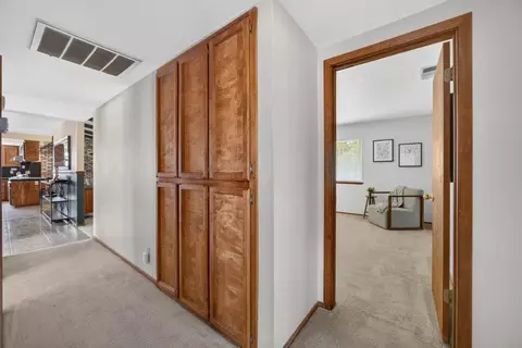 Entry Way - 5522 Engle Rd, Carmichael, CA 95608 photo 4 of 4