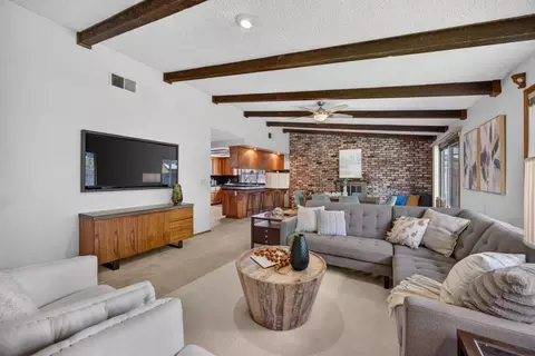 Living - 5522 Engle Rd, Carmichael, CA 95608 photo 2 of 4