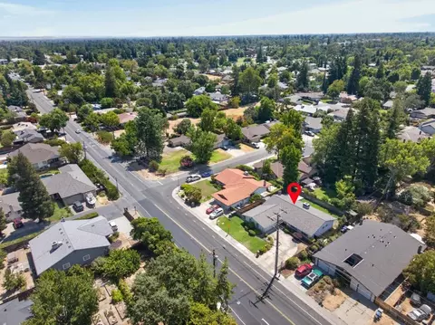 View/Area - 5522 Engle Rd, Carmichael, CA 95608 photo 2 of 4