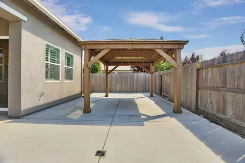 Exterior - 2269 Canard Pl, Manteca, CA 95337 photo 8 of 15