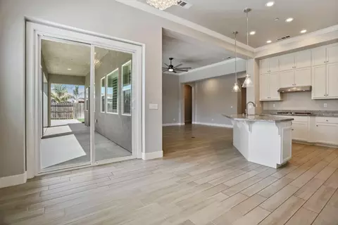Entry Way - 2269 Canard Pl, Manteca, CA 95337 photo 2 of 7