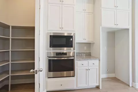 Kitchen - 2269 Canard Pl, Manteca, CA 95337 photo 6 of 6
