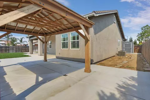 Exterior - 2269 Canard Pl, Manteca, CA 95337 photo 9 of 15
