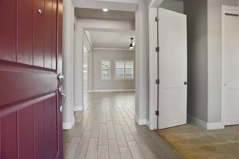 Entry Way - 2269 Canard Pl, Manteca, CA 95337 photo 1 of 7