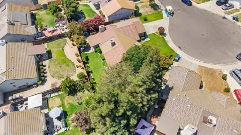 View/Area - 352 Crowley Dr, Turlock, CA 95382 photo 6 of 6