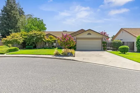 352 Crowley Dr, Turlock, CA 95382
