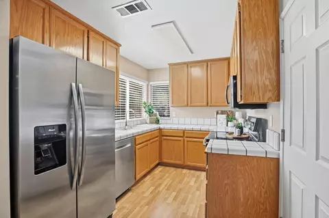 Kitchen - 352 Crowley Dr, Turlock, CA 95382 photo 1 of 2
