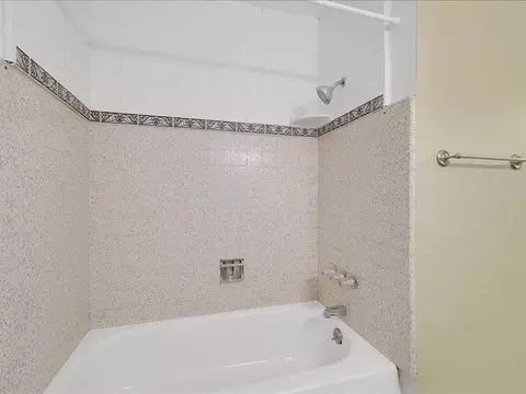 Bath - 5274 Heritage Dr, Carmichael, CA 95608 photo 4 of 4