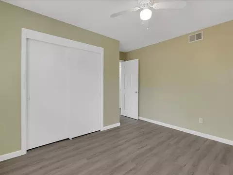 Bedroom - 5274 Heritage Dr, Carmichael, CA 95608 photo 2 of 8