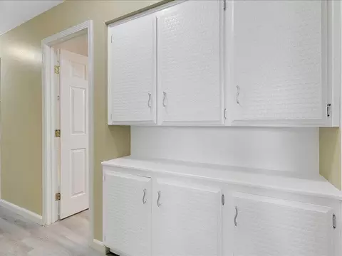 Entry Way - 5274 Heritage Dr, Carmichael, CA 95608 photo 3 of 3