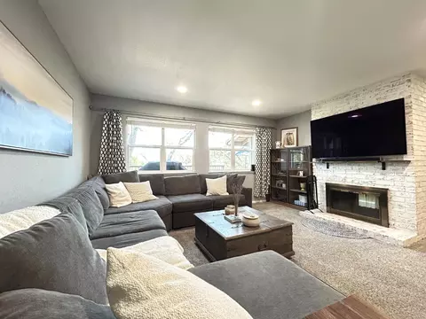 Living - 3952 Rustic Rd, Cameron Park, CA 95682 photo 2 of 4
